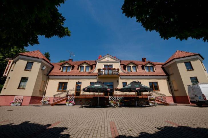 Hotel Palacowa Narol ภายนอก รูปภาพ