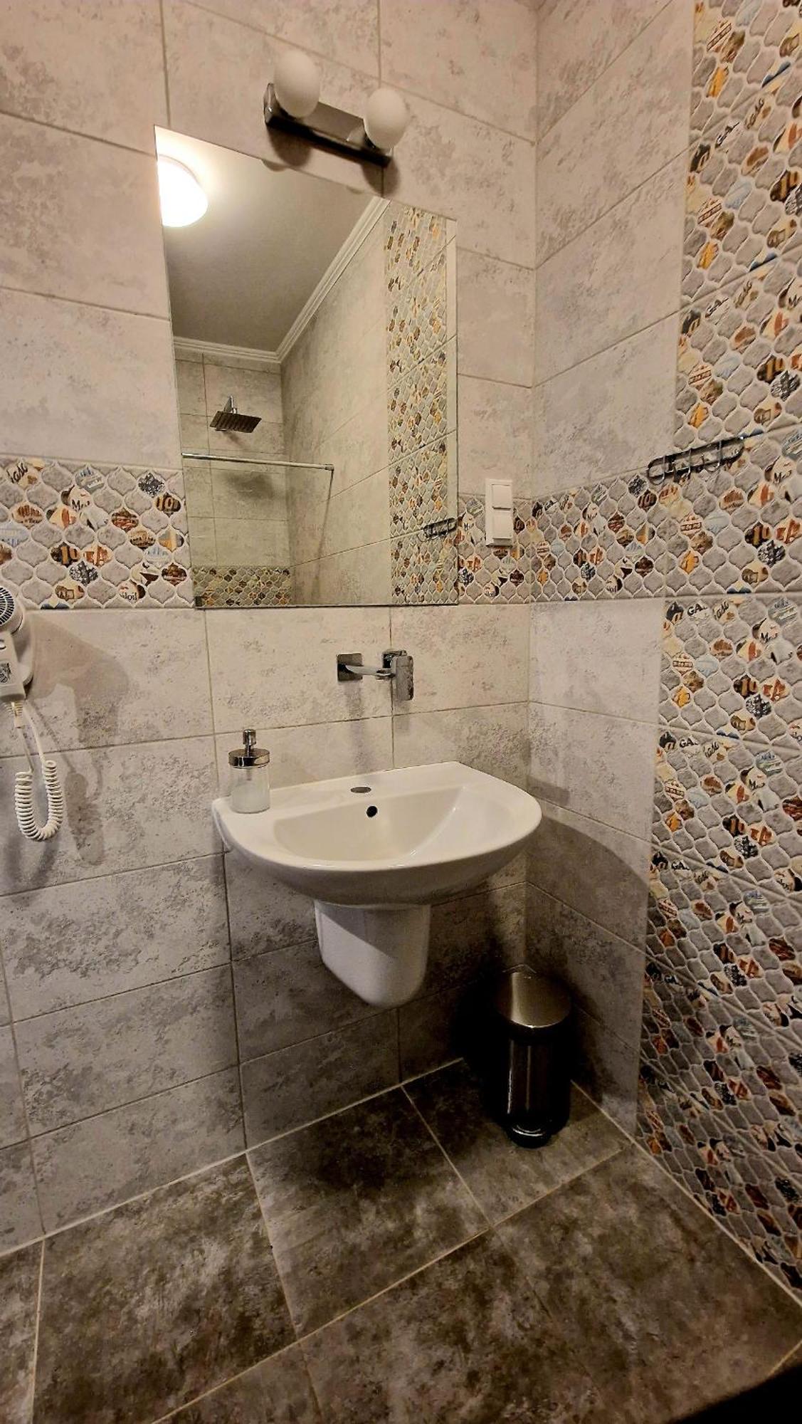 Hotel Palacowa Narol ภายนอก รูปภาพ